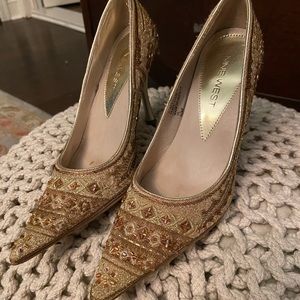 Showstopper beaded pumps.